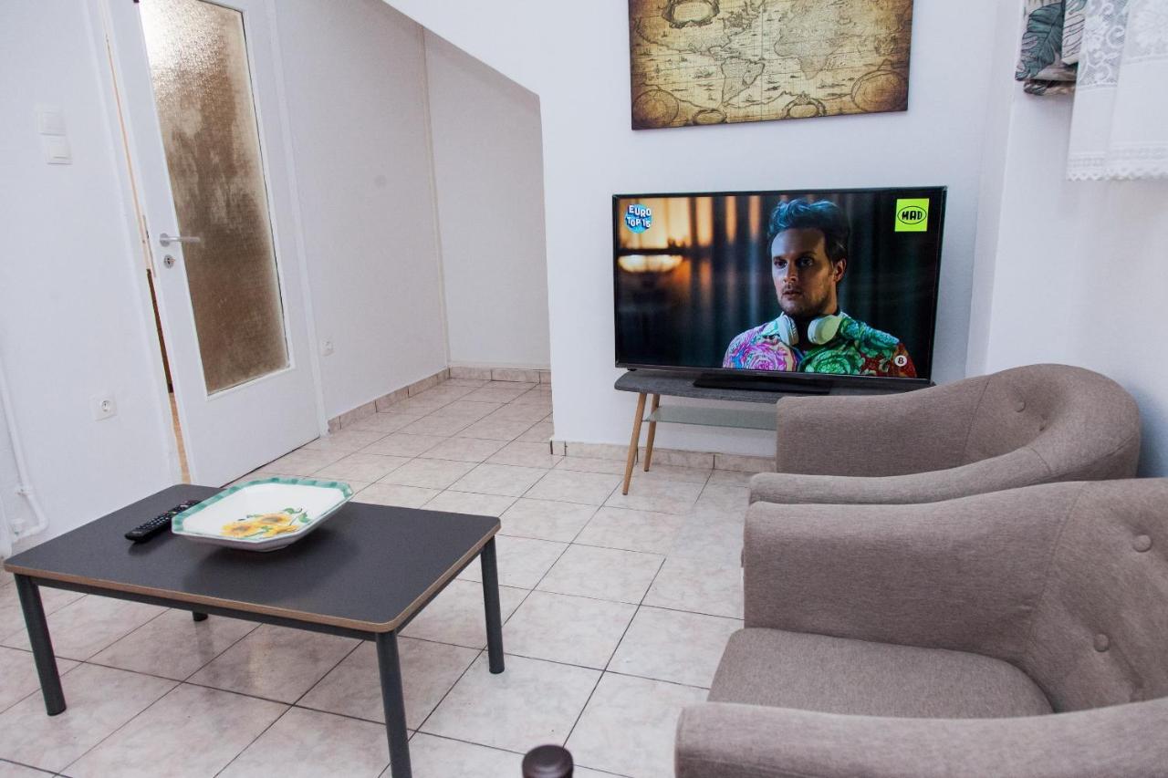 Cozy Apartment In Pireas מראה חיצוני תמונה