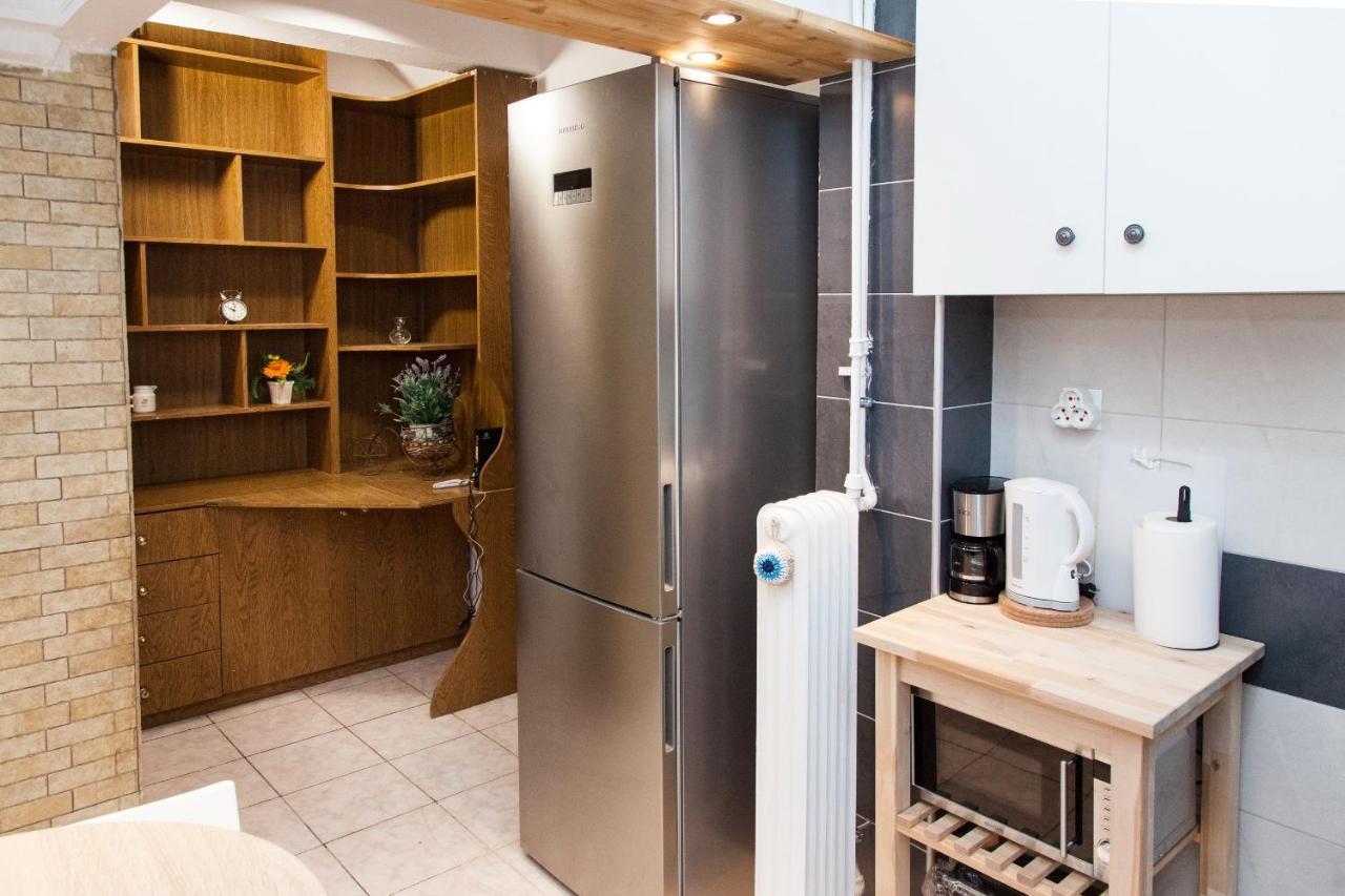 Cozy Apartment In Pireas מראה חיצוני תמונה